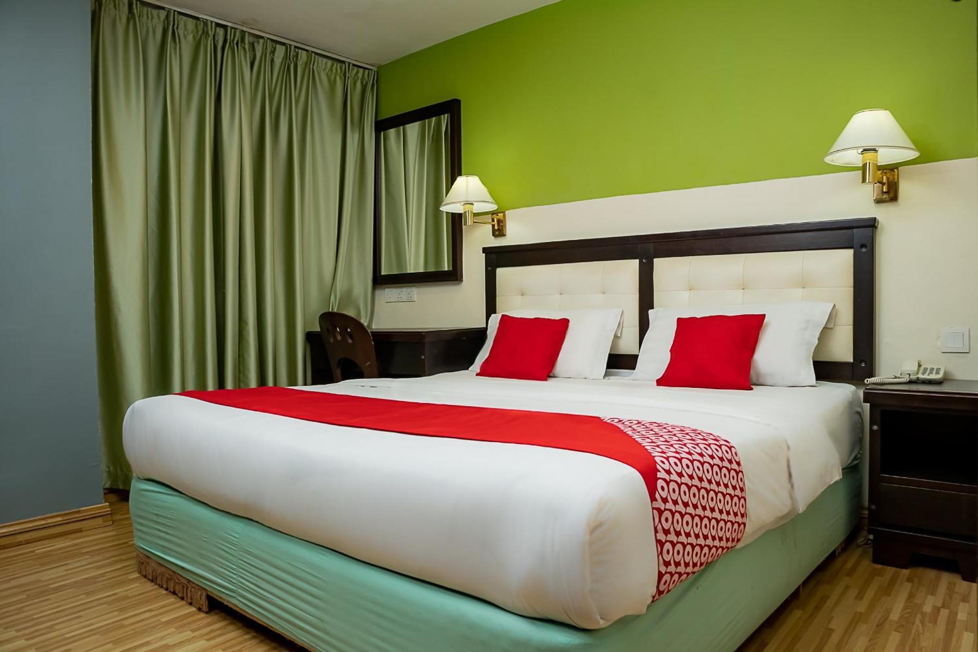 Super Oyo 90055 Mansion Inn Sibu Kültér fotó