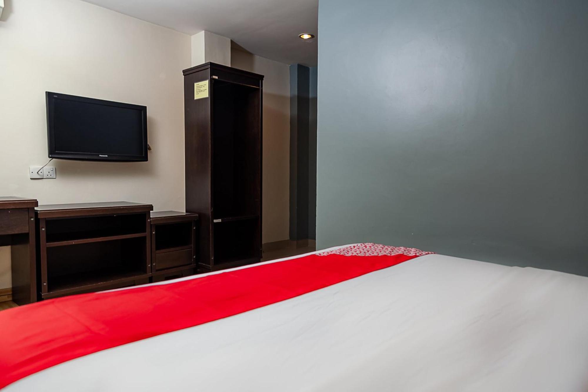 Super Oyo 90055 Mansion Inn Sibu Kültér fotó